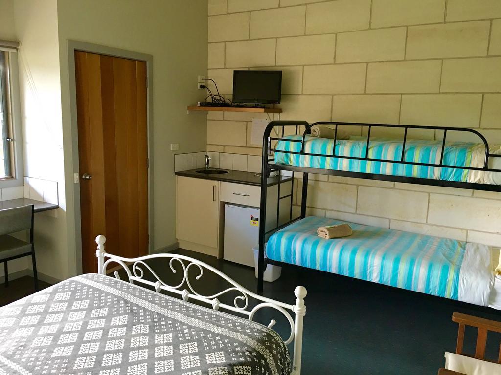 Port Campbell Guesthouse & Flash Packers Eksteriør bilde